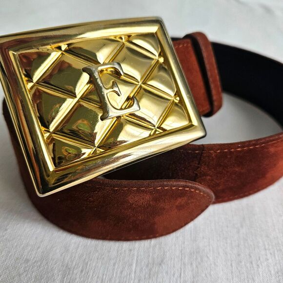 Vintage 80s ESCADA Classic Designer E Logo Belt in Rich Brown Suede XS SMALL - Picture 2 of 12
